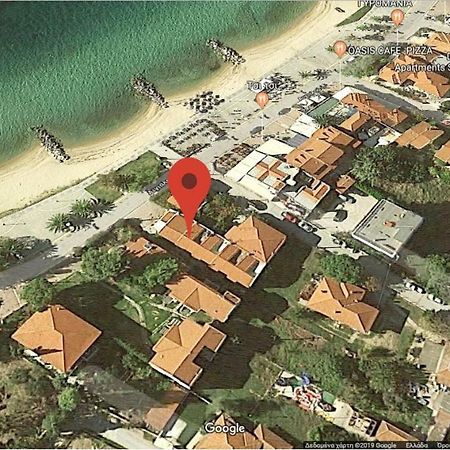 Maisonette No2 on coastal sidewalk Nikiti  Esterno foto